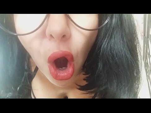 ❤️ Querida, a túa madrastra non te deixa ir hoxe á escola... necesitote demasiado... Vídeo de puta  en nós ❌️