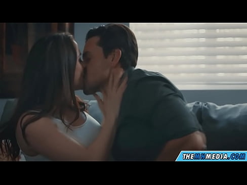 ❤️ Sexo romántico cunha boa nai tetona Vídeo de puta  en nós ❌️