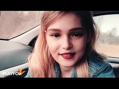 ❤️ Nena sexy chupa alegremente a tarxeta de desconto Vídeo de puta  en nós ❌️